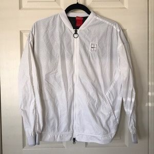 White Nike Windbreaker